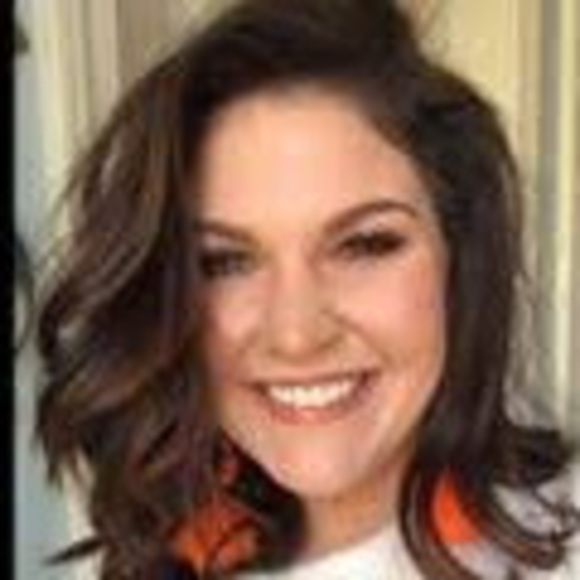 Meet your Posher, Megan - Picture 1 of 1